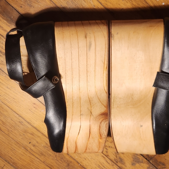 Deandri platform ballet - Picture 6 of 8